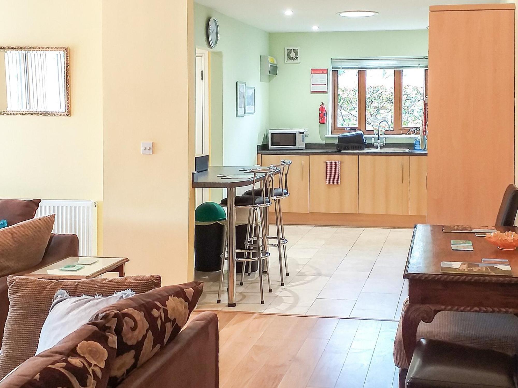 Little Acorns Villa Great Malvern Exterior photo